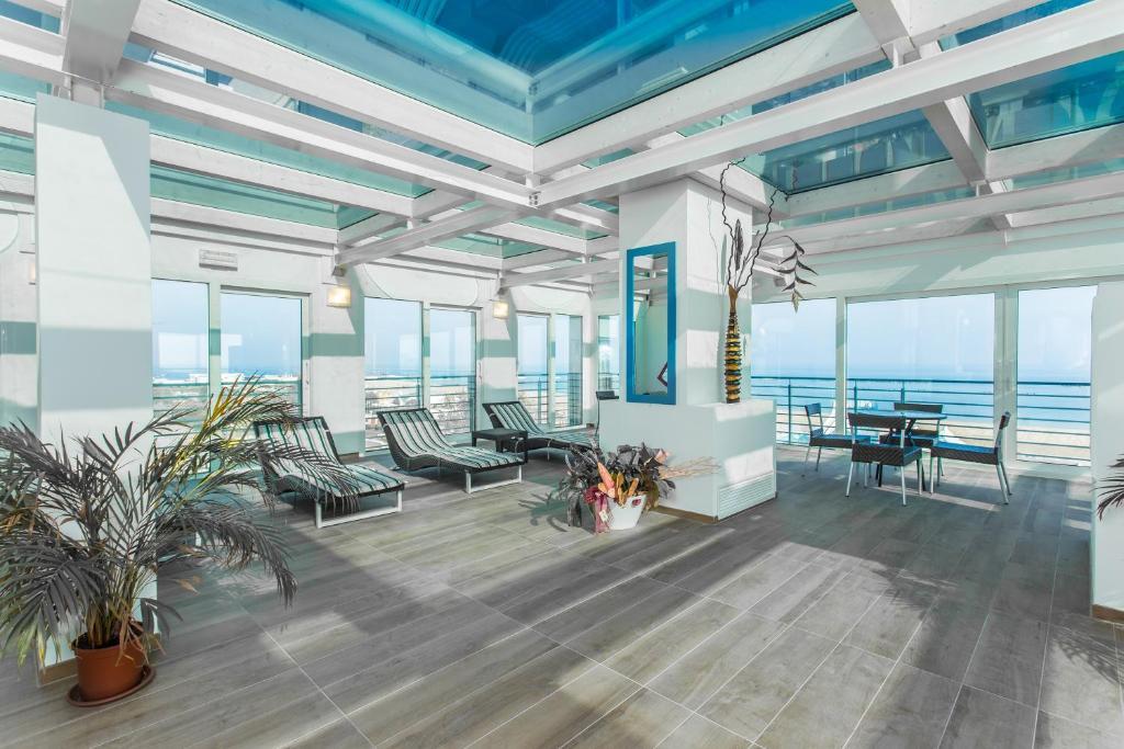 Lido Hotel Residence Чезенатіко Екстер'єр фото